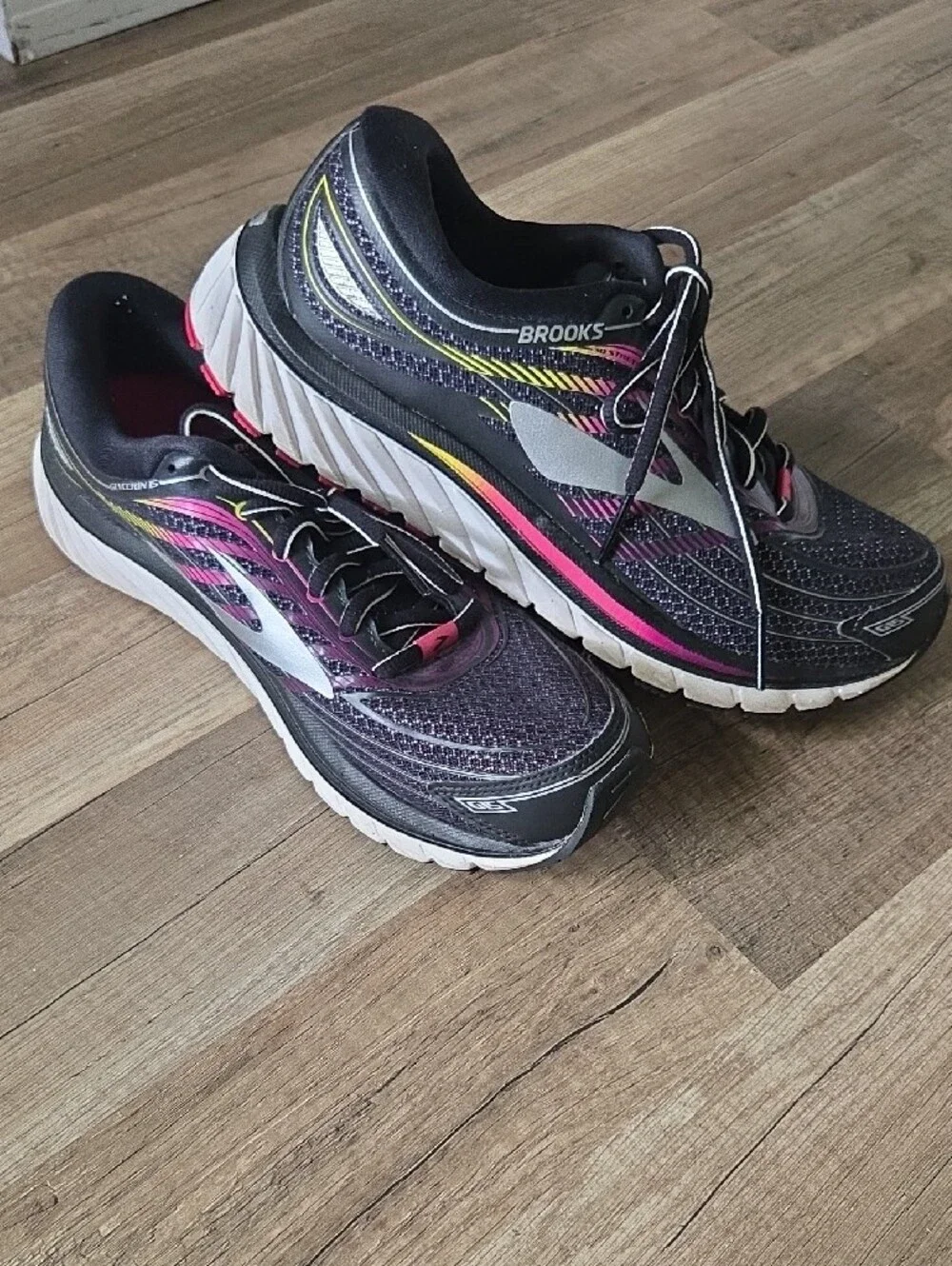 Brooks Black and Purple Glycerine 15 Athletic Running Sneakers